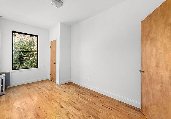 4th image of 728 W 181st St APT 38