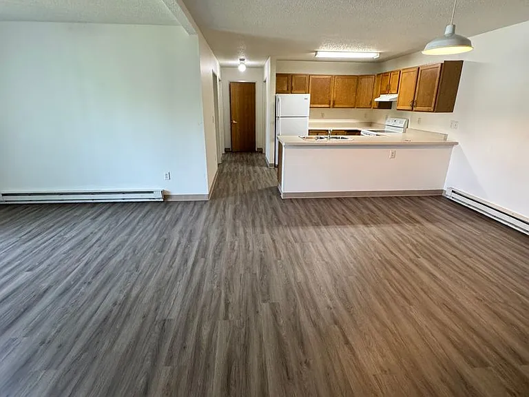 90 E Gridley Ave — Photo 84