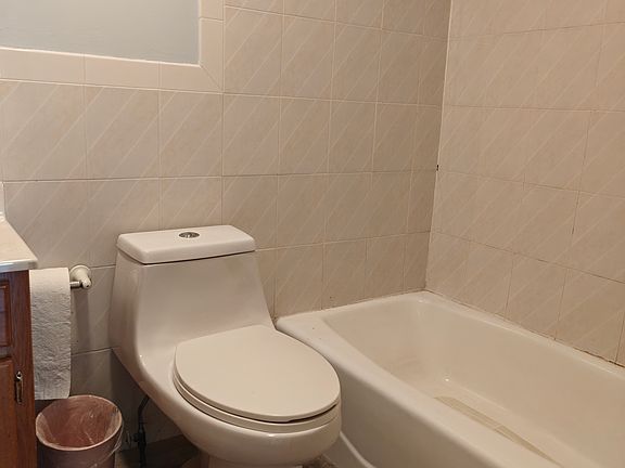 5th image of 20 Kendall St