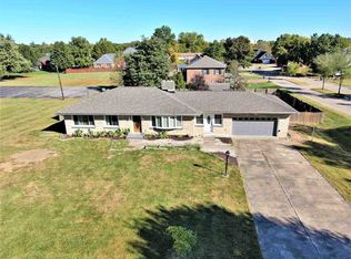 8200 Newburgh Rd, Evansville, IN 47715