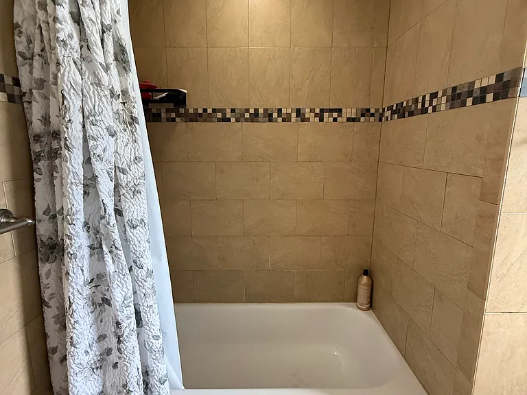 718 Holy Cross Way #1 — Photo 14