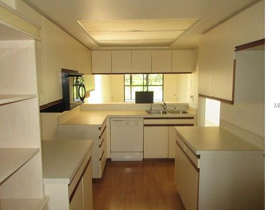 4th image of 1741 Golfview Dr #1741