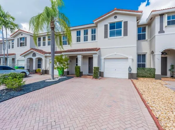 102 Riverwalk Cir, Sunrise, FL 33326