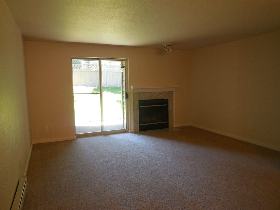 1st image of 160 Newport Way NW APT 51