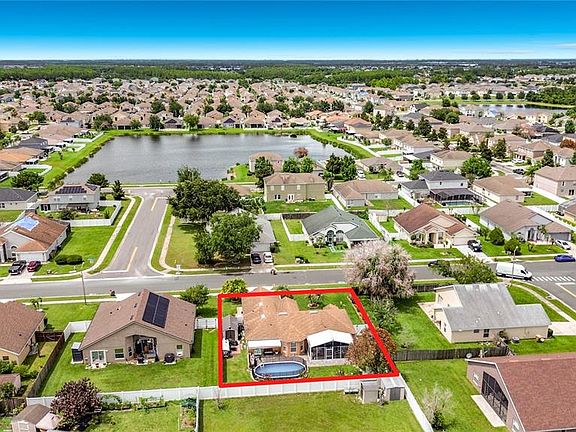 5th image of 2842 BERKSHIRE CIRCLE