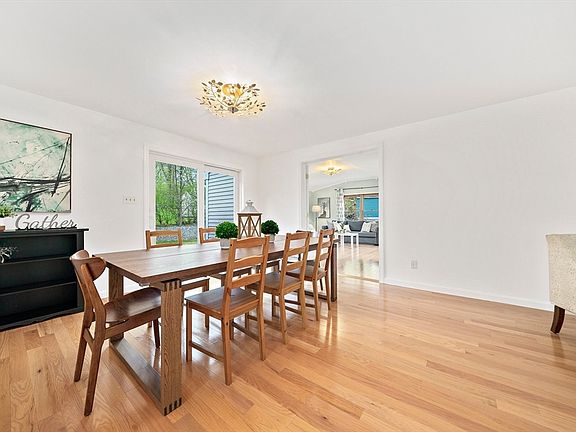 5th image of 35 Byard Ln
