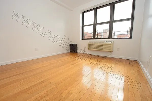Rented by Nolita Group | media 38