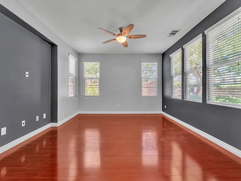31788 Avenida Del Luna — Photo 4