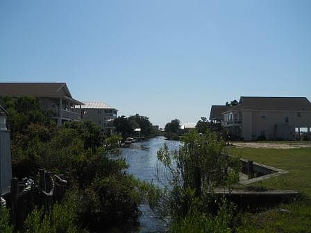 4th image of Bay Cove Drive