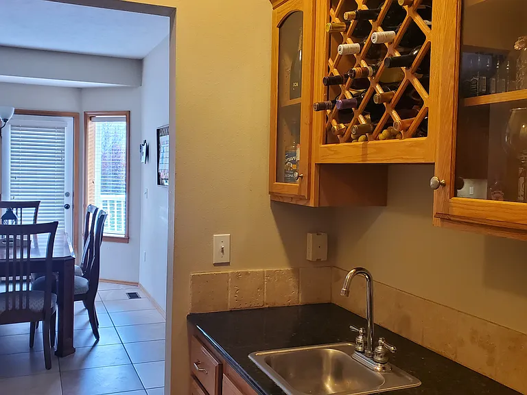 322 W Charlton Ave — Photo 6