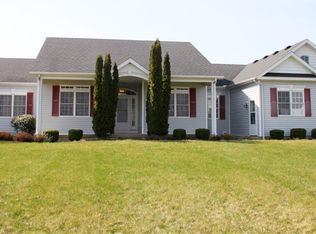 15227 Bishop Rd, Bowling Green, OH 43402