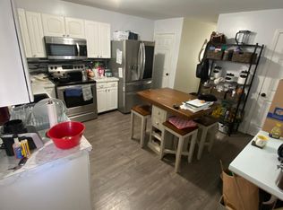 179 Massasoit St, Springfield, MA 01107