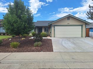 1408 Hickory St, Roseville, CA 95678