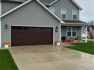 95 Briarwood Ct, Greencastle, IN 46135