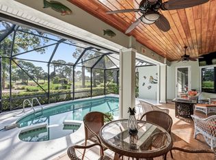 928 Carolina Circle SW, Vero Beach, FL 32962