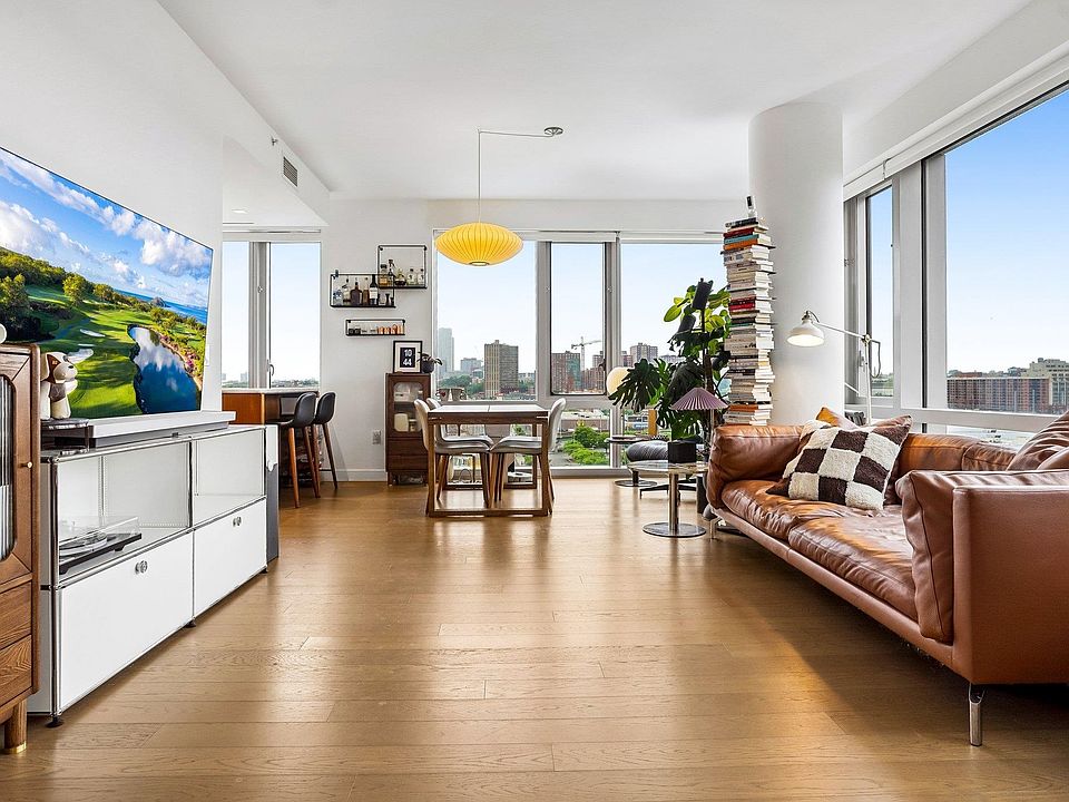 1st image of 75 Park Ln APT 801