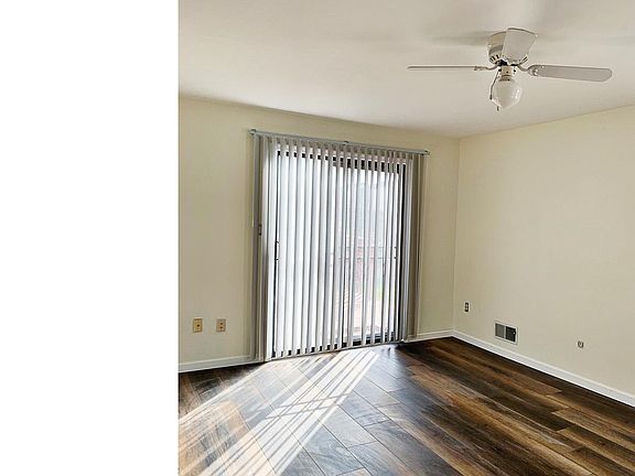 2nd image of 305 Brandon Dr