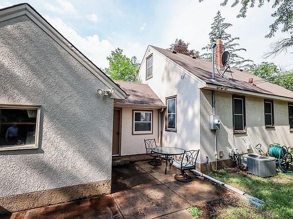 4th image of 1557 103rd Ave NW