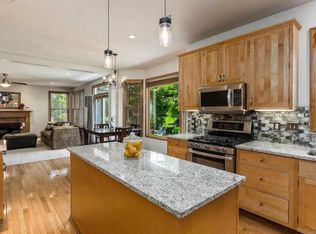 5430 Fawnbrook Ln, Dublin, OH 43017