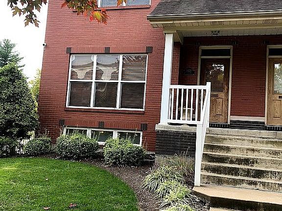 2nd image of 5420 Delmar Blvd