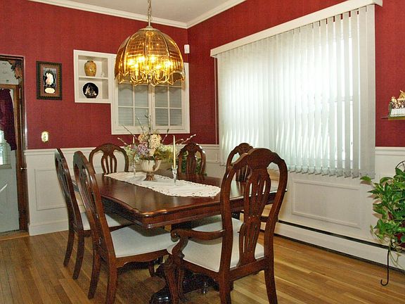Dine in style!