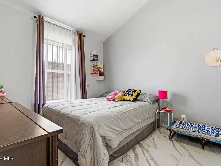 1117 Sun Shadow Dr — Photo 31
