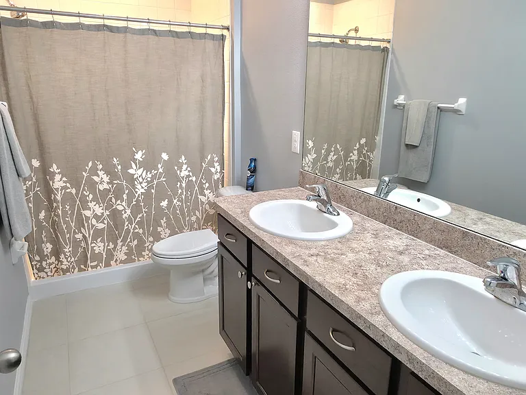 6920 Breezy Palm Dr — Photo 15