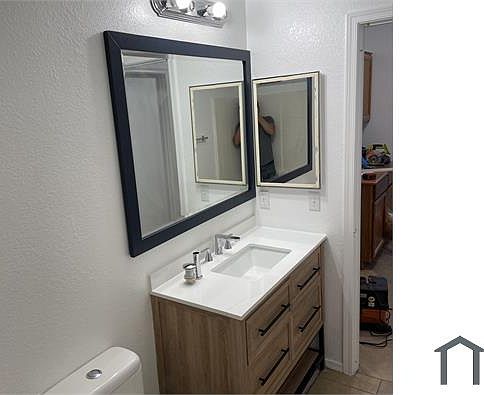 3rd image of 1506 E Irwin Ave