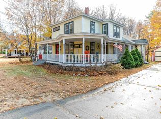 153 Seavey St, North Conway, NH 03860