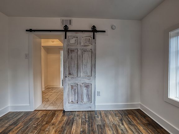 3rd image of 1122 Wellman Ave #11382884