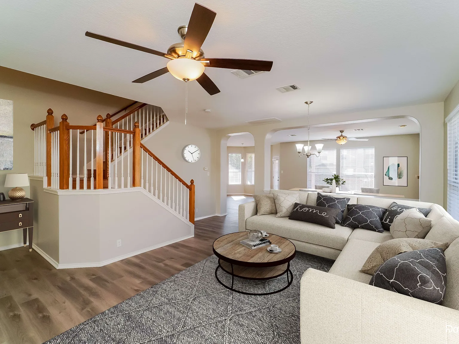 3 bed, 2.5 bath, 2533 sqft, $2,245 — Photo 2