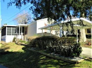71 Park Ave, Franklin, NC 28734