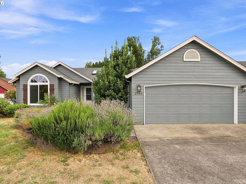 1st image of 2702 NE 94th St