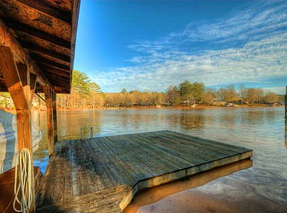 4th image of 127 Little River Trl
