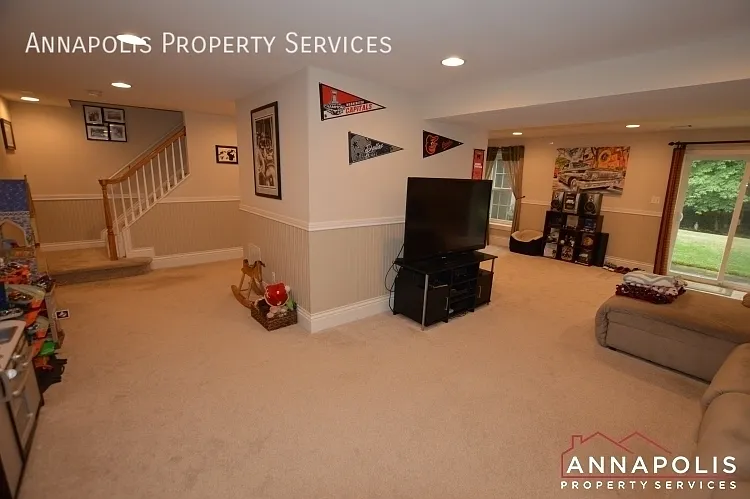 314 Rosslare Dr — Photo 12