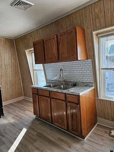 123 Smith St #3 Photo 1