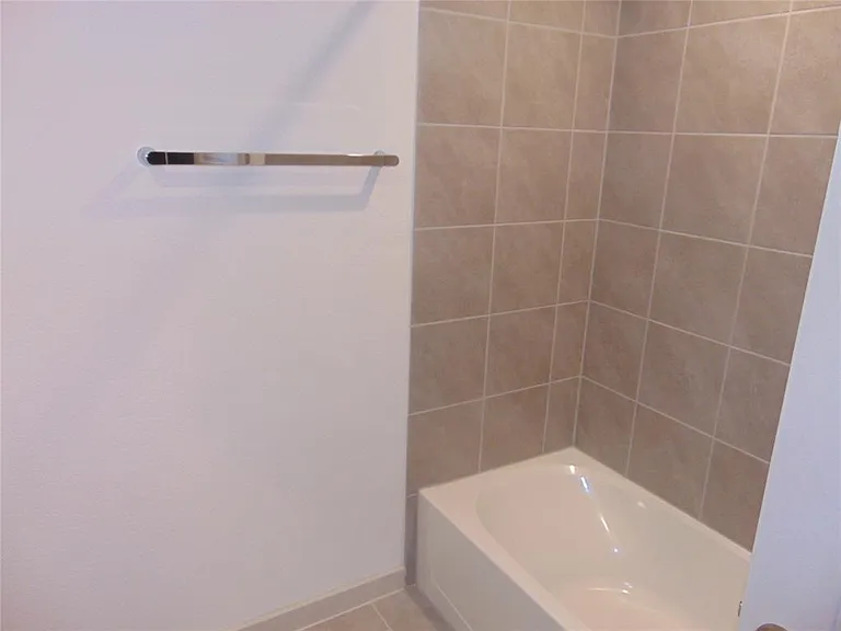 18911 Allendale Forest Dr — Photo 6