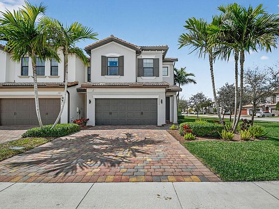 2nd image of 4573 San Fratello Circle