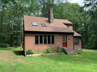 852 Hampton Rd, Pomfret Center, CT 06259