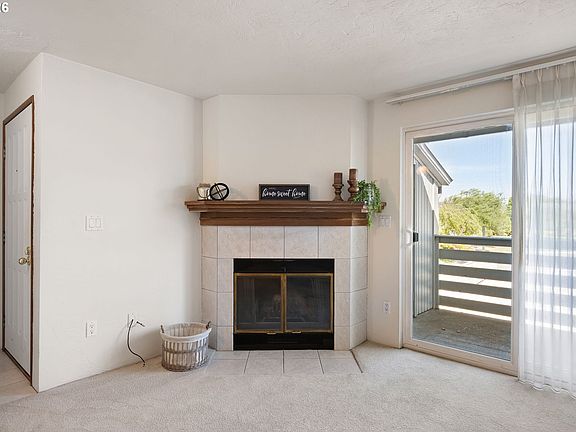 5th image of 650 Harlow Rd APT 248