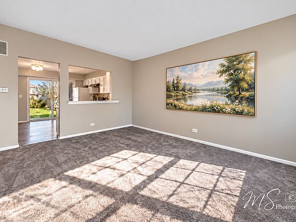 4th image of 1784 McCormick Ln