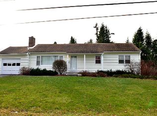 2704 E Colvin St, Syracuse, NY 13224