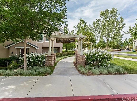 2nd image of 24048 Meadowbrook Ln
