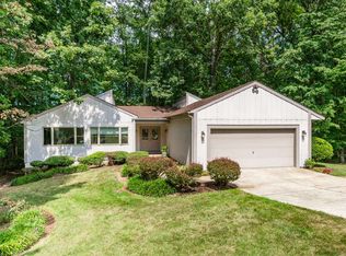 12370 Lima Ln, Reston, VA 20191