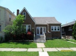 2530 Clarke St, River Grove, IL 60171