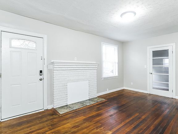 4th image of 350 W 62nd St