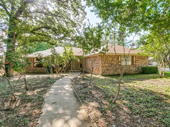 3600 Teal Ln, Bedford, TX 76021