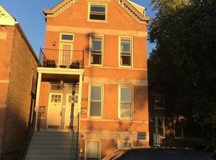 2131 N Oakley Ave APT 2, Chicago, IL 60647