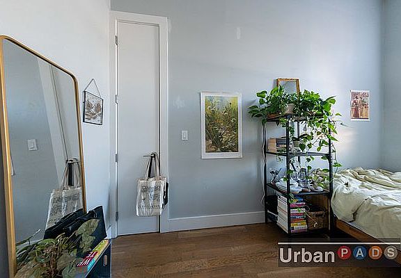 4th image of 923 Broadway #3L