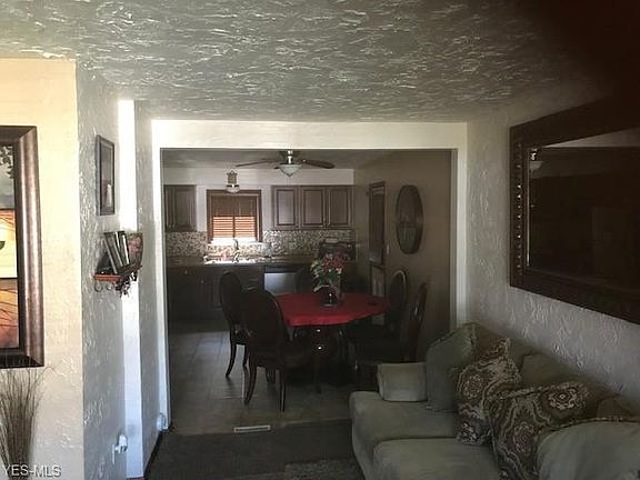 5th image of 1830 E 37th St
